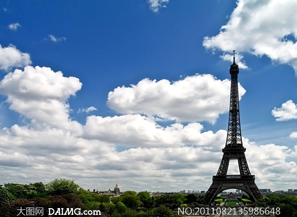 蓝天白云下的埃菲尔铁塔高清摄影图片 - 大图网设计素材下载