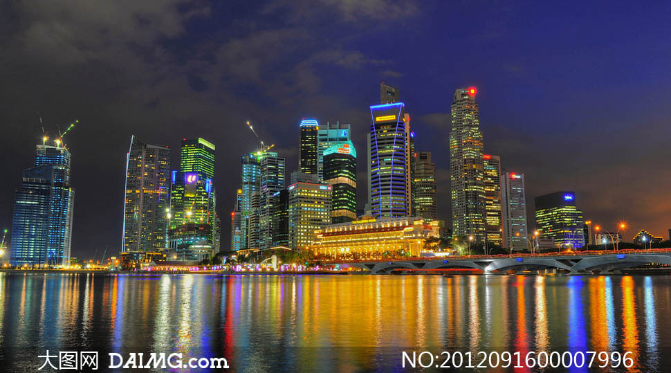 新加坡夜景灯光摄影图片
