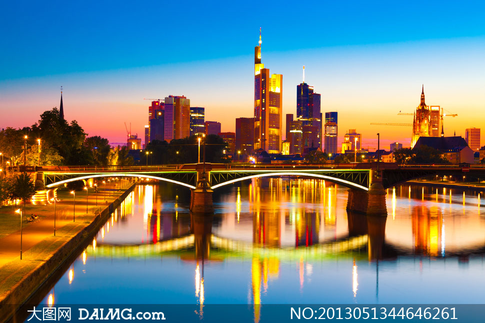 德国法兰克福城市夜景摄影高清图片 - 大图网设