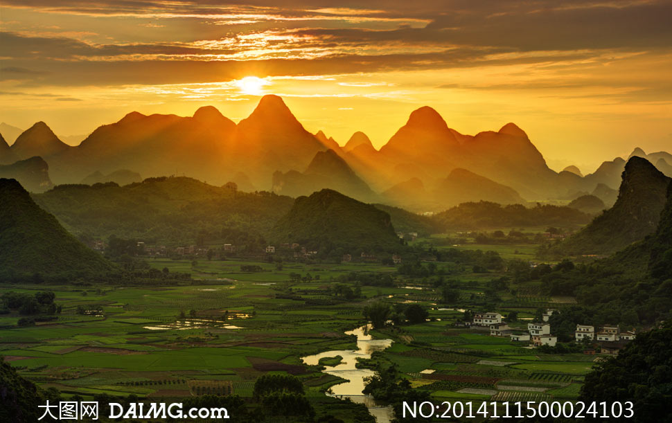 桂林山水日出风光摄影图片