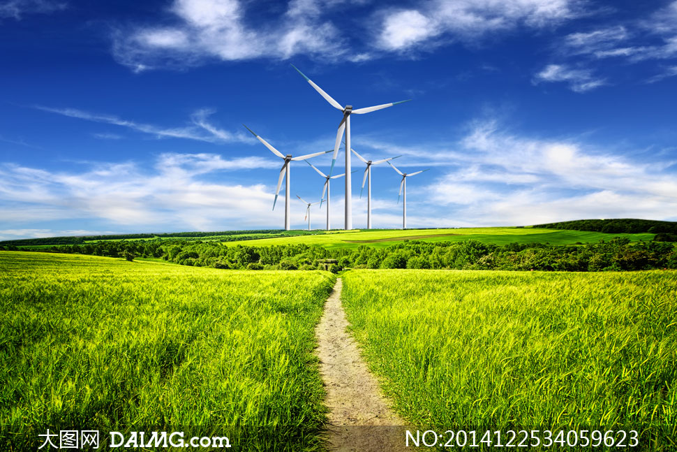 风力发电设施与树丛草地灯高清图片 - 大图网设