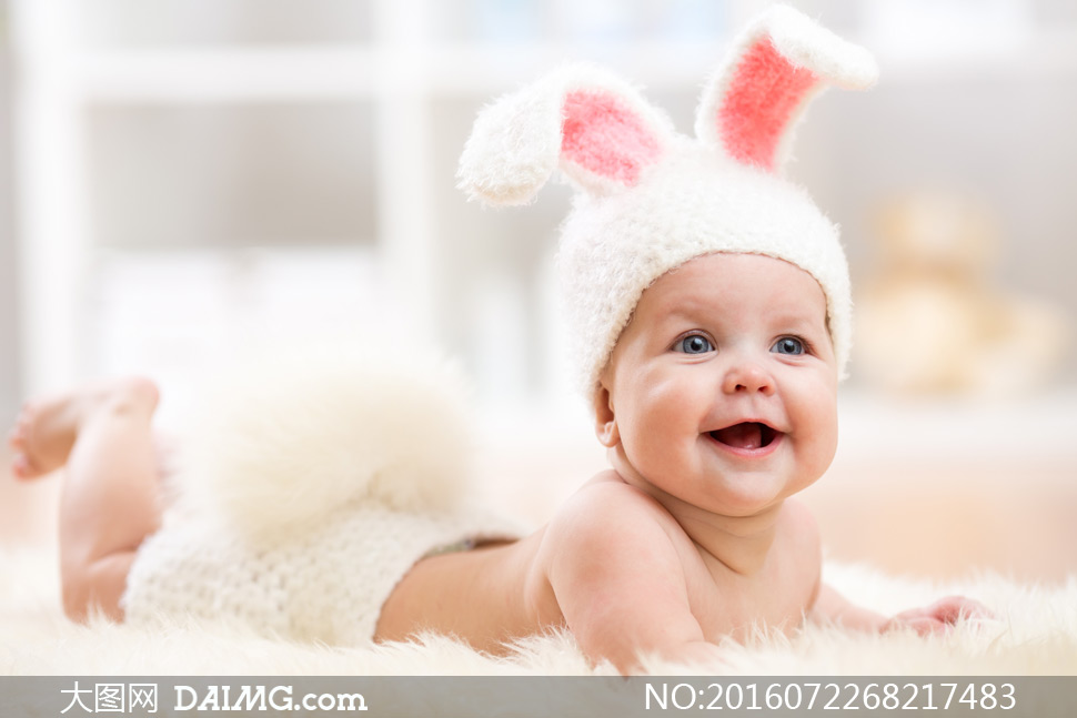 打扮成小白兔的小宝宝摄影高清图片 - 大图网设