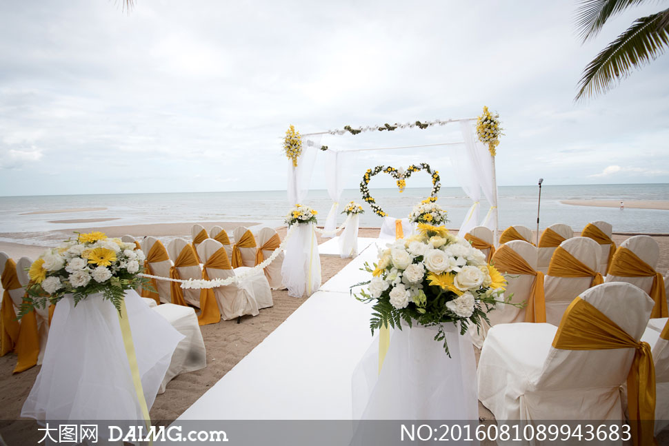 用鲜花装饰的婚礼现场摄影高清图片 - 大图网设计素材下载