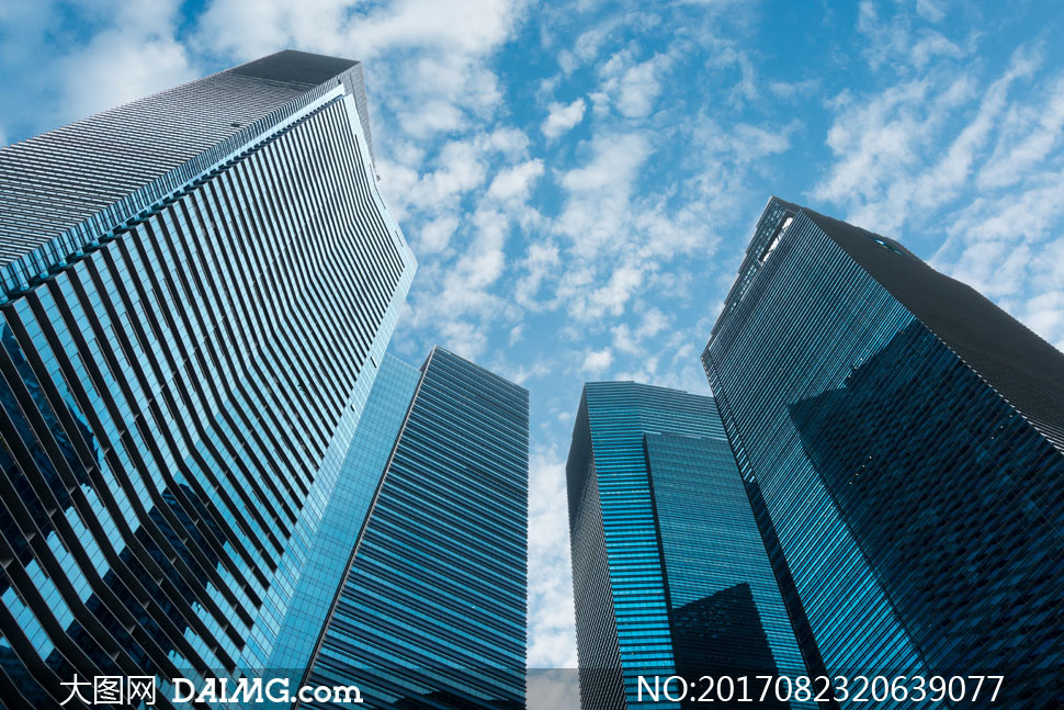 城市商业区高层建筑物摄影高清图片