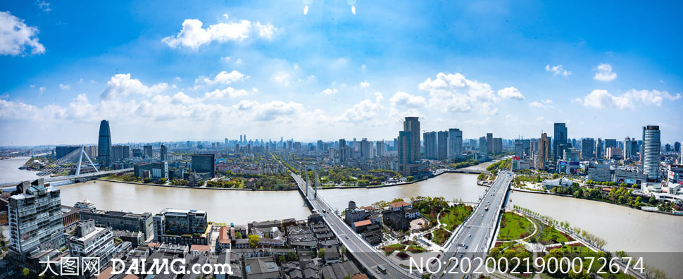 蓝天下的宁波市区全景摄影图片