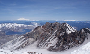 高海拔地区的雪山风光摄影高清图片