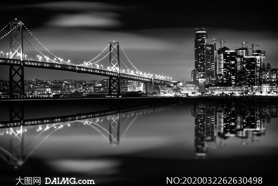 城市高楼大厦桥梁夜景黑白摄影图片