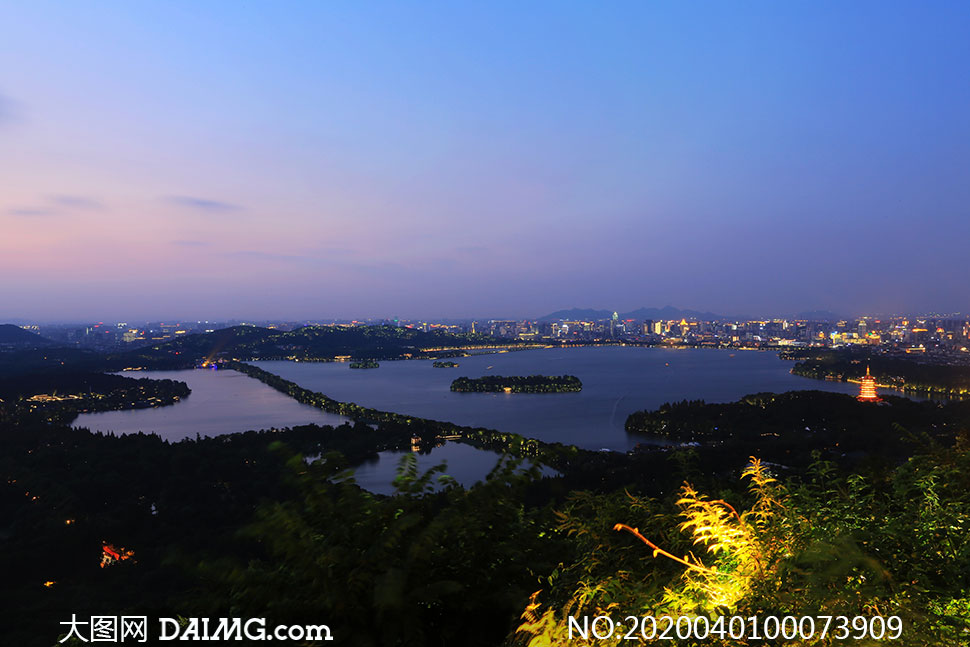 杭州西湖美丽夜景高清摄影图片
