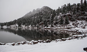 寒冷冬天湖光山色雪景攝影原片素材