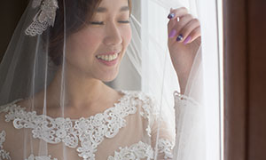幸福笑容新娘美女婚紗攝影原片素材