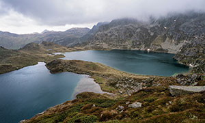 湖光山色氤氳自然風(fēng)景攝影高清圖片