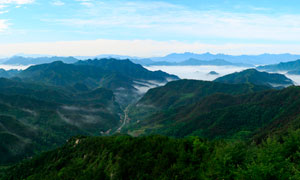 美麗的大山和峽谷景觀攝影圖片