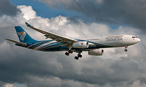 阿曼航空涂装空客A330客机高清图片