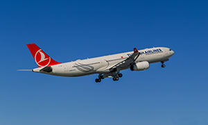 土耳其航空公司涂装的飞机摄影图片