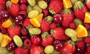 橙子葡萄与草莓等水果摄影高清图片