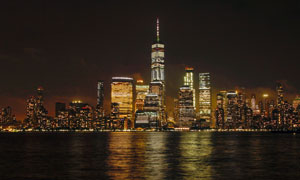 海边纽约城市美丽夜景摄影图片