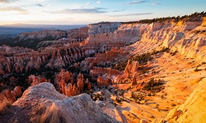 犹他州布莱斯峡谷国家公园景观图片