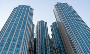 城市摩天大楼建筑仰拍摄影高清图片