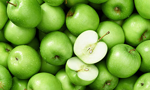 一堆脆甜可口的青苹果摄影高清图片