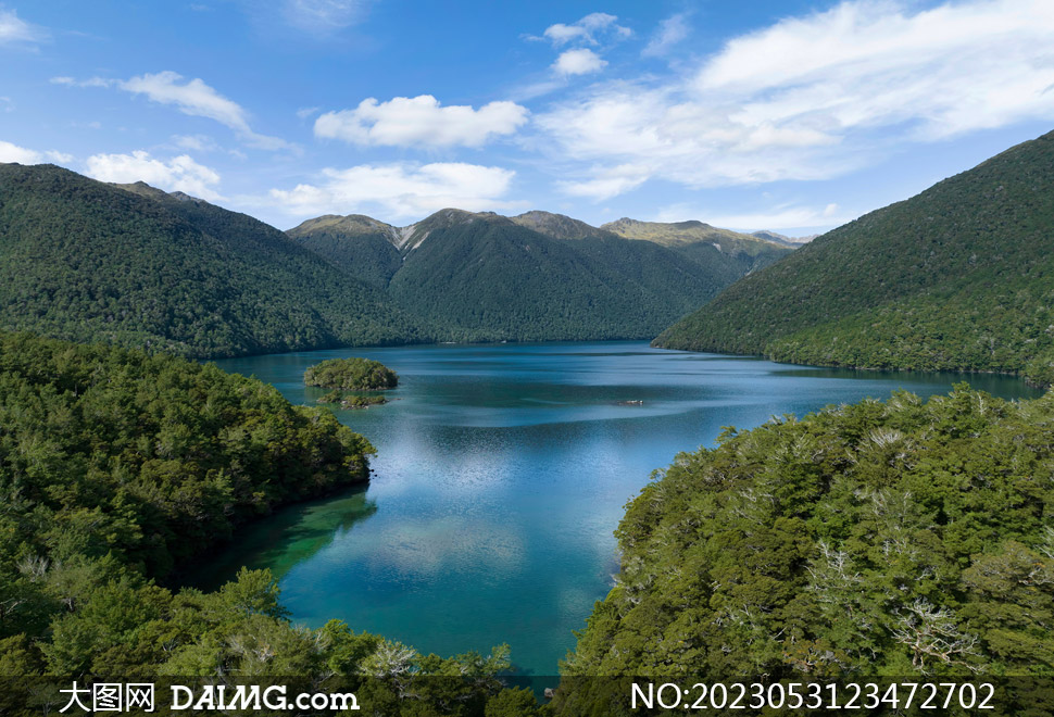 新西兰克里斯塔贝尔湖摄影高清图片