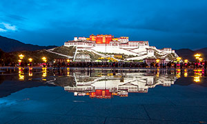 西藏布达拉宫美丽夜色摄影图片