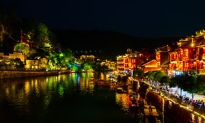 贵州镇远古镇舞阳河美丽夜景摄影图片