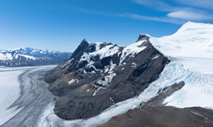 冰天雪地群山自然風(fēng)光攝影高清圖片